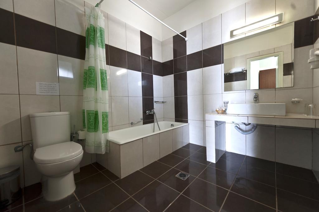 Skiathos Club Hotel & Suites Vasilias  Exterior foto